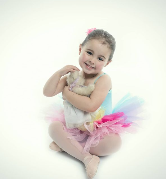 Tiny Toes Ballet is excited to announce that we are opening a new SATURDAY location at WINSTON HILLS starting in Term 3, 2021. Register NOW to secure a Saturday spot in Term 3! Do you work full time? Why not choose a Saturday morning class at Winston Hills? Your budding ballerina or dancer will fall in love with this popular venue.